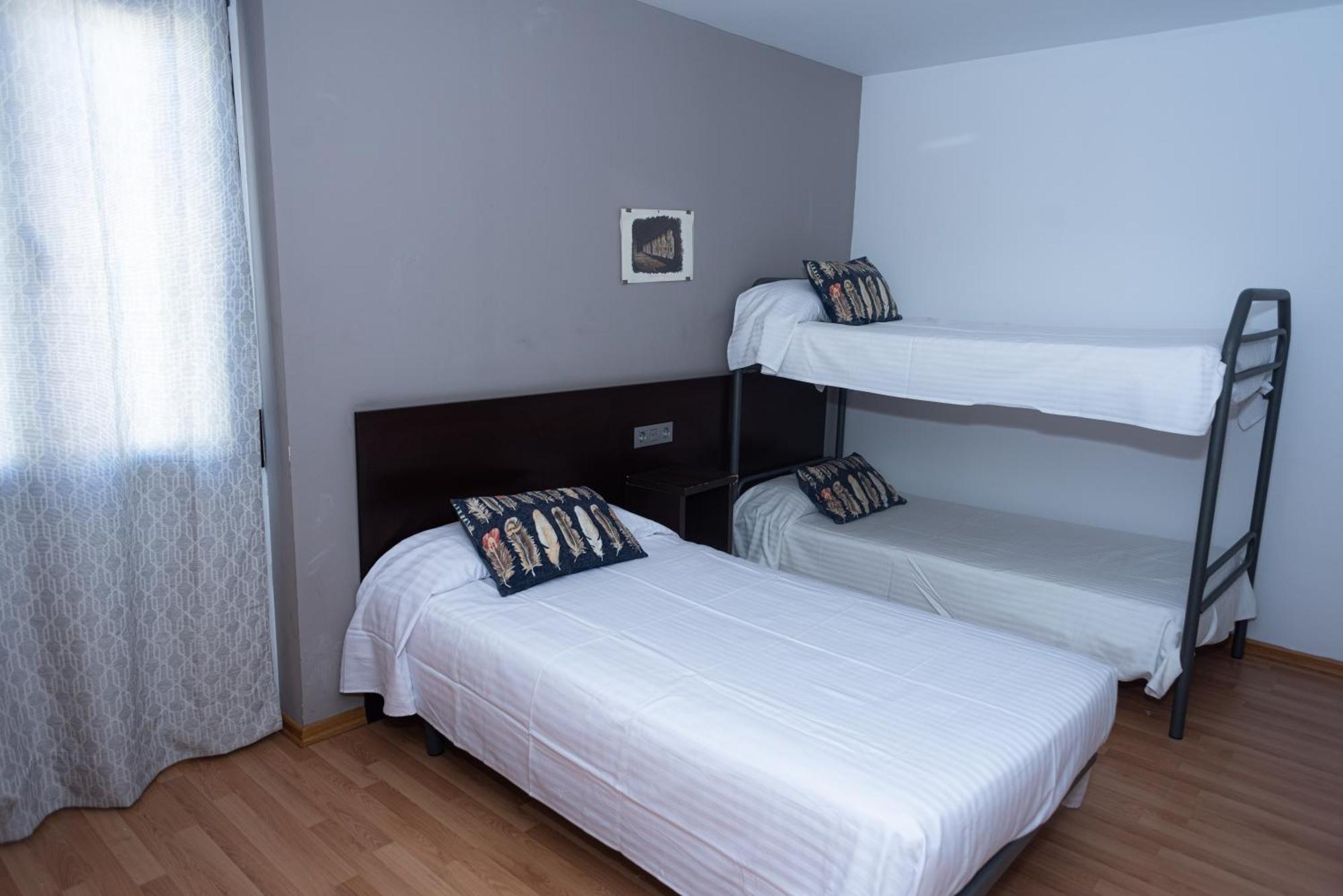 Hostal Venta De Valcorba Soria Exterior foto